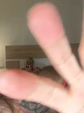 Snapshot of VyC7564 chatting on November 2025 09:41:02 AM VyC7564 online show from November 2025 09:41:02 AM