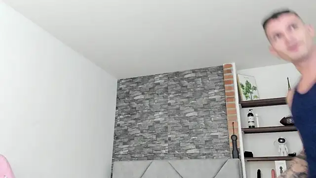 BooyHott  online show from February 2026 07:12:01 PM