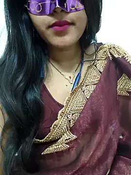 suzika  online show from October 2025 03:02:01 PM