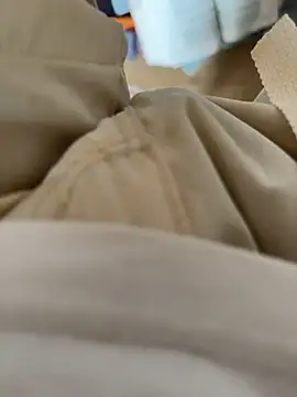 leeyoung  online show from October 2025 07:17:01 AM