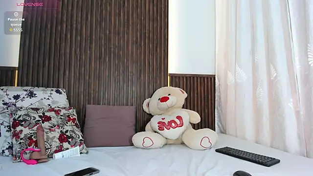 tifanny doll01 online show from November 2025 01:55:01 PM