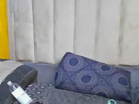 SexyBear012 online show from October 2025 09:20:01 AM