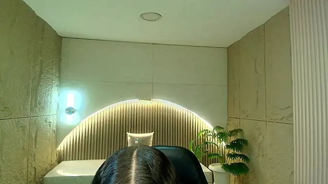 dany r  online show from January 2026 01:05:02 PM