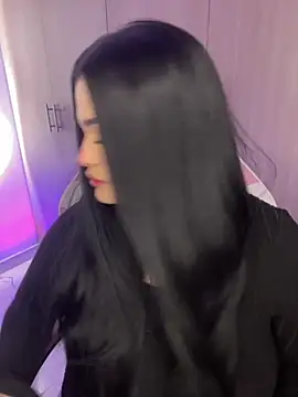 Snapshot of Mericute_ chatting on November 2025 01:53:01 AM Mericute online show from November 2025 01:53:01 AM