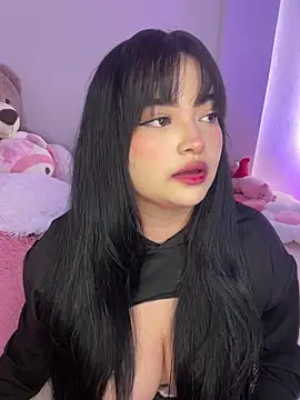 Snapshot of Mericute_ chatting on December 2025 02:40:01 AM Mericute online show from December 2025 02:40:01 AM