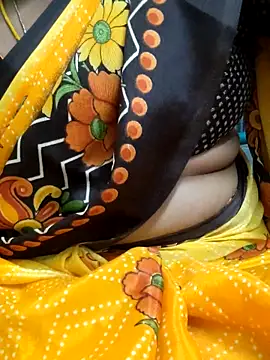 Snapshot of kaminikaa chatting on September 2025 06:07:01 AM kaminikaa online show from September 2025 06:07:01 AM