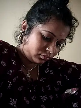 Snapshot of sweetqueen143 chatting on December 2025 03:15:02 AM sweetqueen143 online show from December 2025 03:15:02 AM