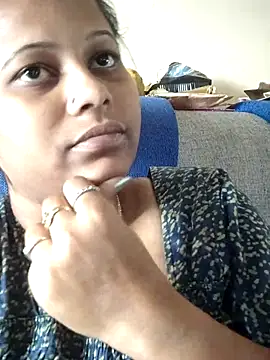 Snapshot of sweetqueen143 chatting on January 2026 05:43:02 AM sweetqueen143 online show from January 2026 05:43:02 AM