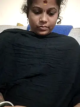 Snapshot of sweetqueen143 chatting on January 2026 04:20:02 PM sweetqueen143 online show from January 2026 04:20:02 PM