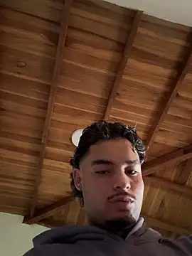 Snapshot of SexyBOy_2217 chatting on February 2026 01:52:01 PM SexyBOy 2217 online show from February 2026 01:52:01 PM