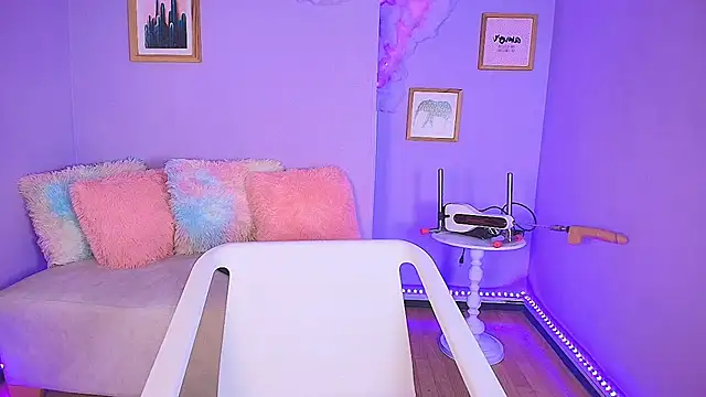 Snapshot of cat_nasty chatting on December 2025 04:11:01 PM cat nasty online show from December 2025 04:11:01 PM