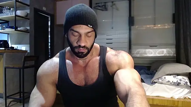 henryhadesflirt online show from May 2026 10:06:02 PM