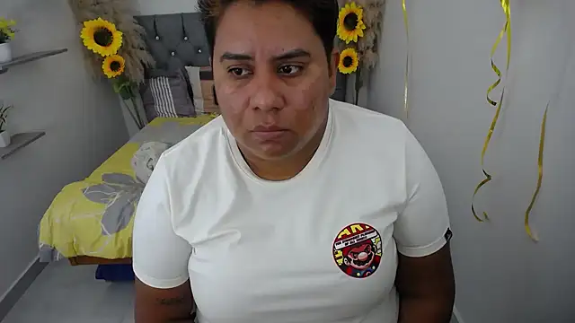 hotlesby valery online show from October 2025 12:23:02 PM