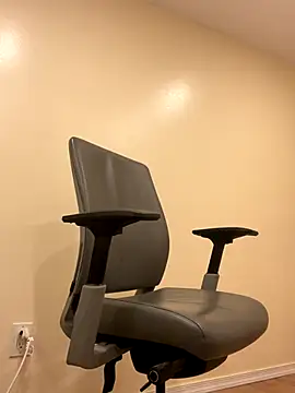 Melvin-92 online show from November 2025 12:44:01 AM