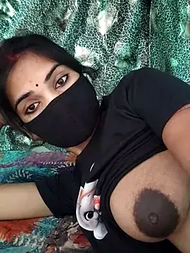 Snapshot of PRACHI-743 chatting on May 2026 01:00:02 AM PRACHI-743 online show from May 2026 01:00:02 AM