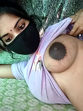 PRACHI-743 online show from May 2026 01:03:01 AM