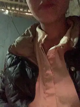 Halyy xx online show from December 2025 05:35:01 AM