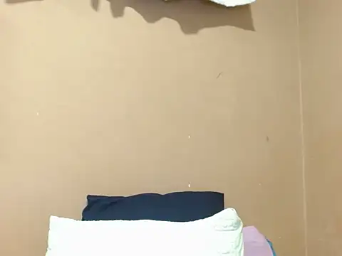 Snapshot of champaigncork chatting on January 2025 12:01:01 AM champaigncork online show from January 2025 12:01:01 AM