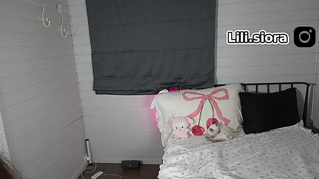 Peachxlush online show from August 2026 02:08:01 PM