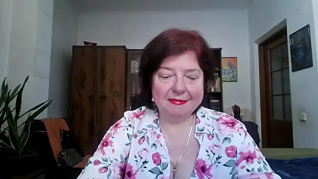 Violet Pulse online show from May 2026 02:45:02 PM