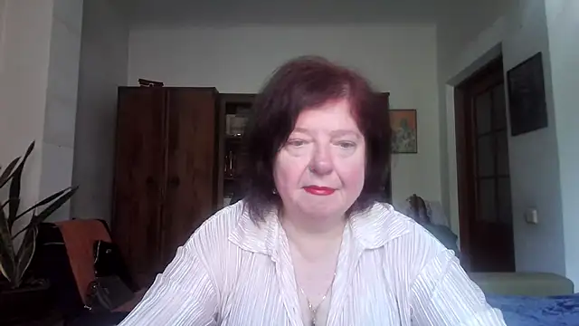 Violet Pulse online show from May 2026 10:22:01 AM
