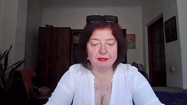 Violet Pulse online show from May 2026 07:59:02 AM