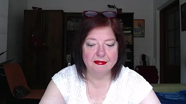 Violet Pulse online show from June 2026 07:24:01 AM