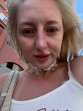 RonnieKiss online show from January 2026 03:20:02 AM