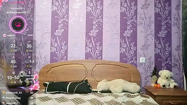 Snapshot of Lutangogansit chatting on January 2026 08:06:01 AM Lutangogansit online show from January 2026 08:06:01 AM