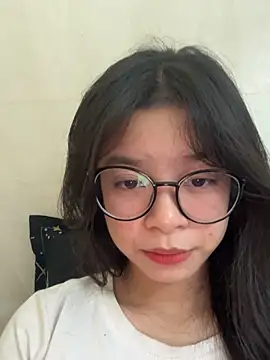 Snapshot of mau15_ chatting on October 2025 10:03:02 AM mau15 online show from October 2025 10:03:02 AM