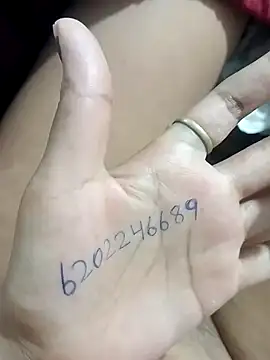 JassiKumari02 online show from April 2026 07:55:02 PM