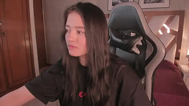 HaathorX online show from November 2025 09:57:02 PM