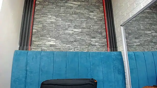 Lil Rose2006 online show from February 2026 01:18:02 PM