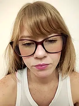 Rubialuna online show from October 2025 01:37:01 PM