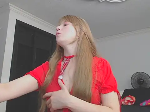 Rubialuna online show from November 2025 09:14:01 PM