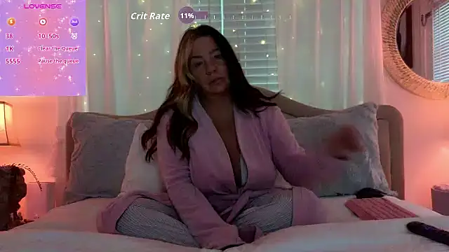 Snapshot of STIFFLERSMOMM chatting on January 2026 02:08:01 PM STIFFLERSMOMM online show from January 2026 02:08:01 PM