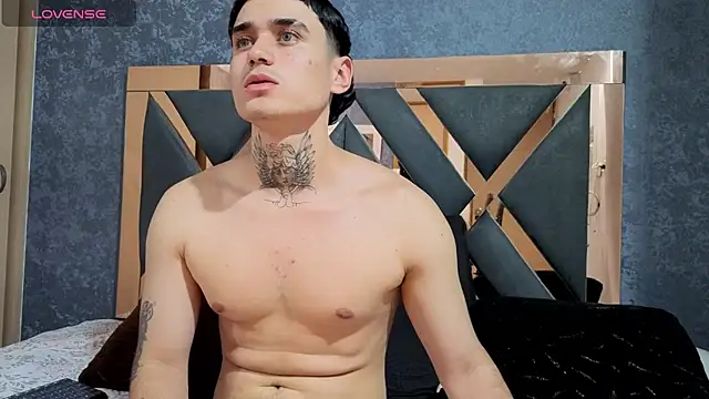 Snapshot of owen_desmond chatting on October 2025 02:09:01 AM owen desmond online show from October 2025 02:09:01 AM