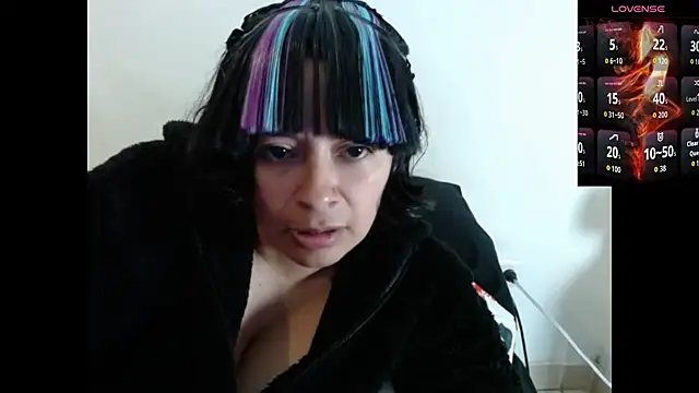 Acelinrose online show from November 2025 03:06:02 AM