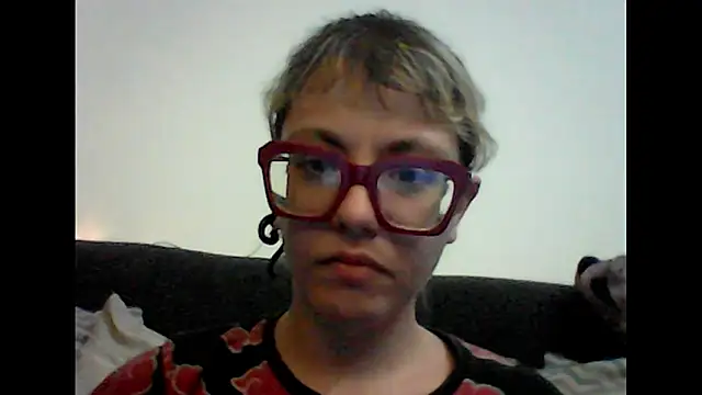 Snapshot of BlondieTami chatting on January 2026 02:39:02 AM BlondieTami online show from January 2026 02:39:02 AM