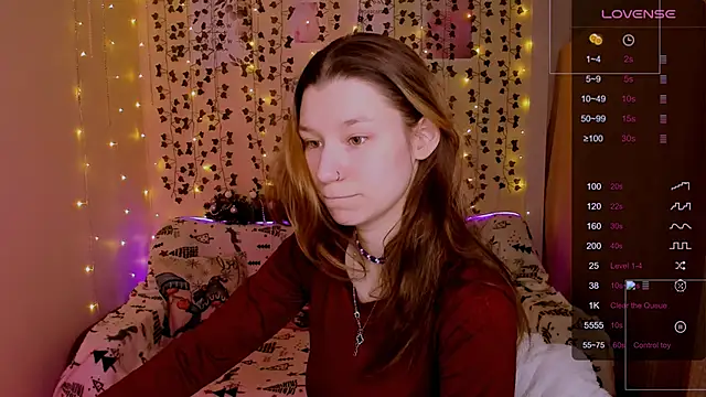 Snapshot of LinaBlossom_ chatting on January 2026 08:19:02 AM LinaBlossom online show from January 2026 08:19:02 AM