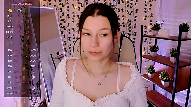 LinaBlossom  online show from May 2026 06:42:02 AM