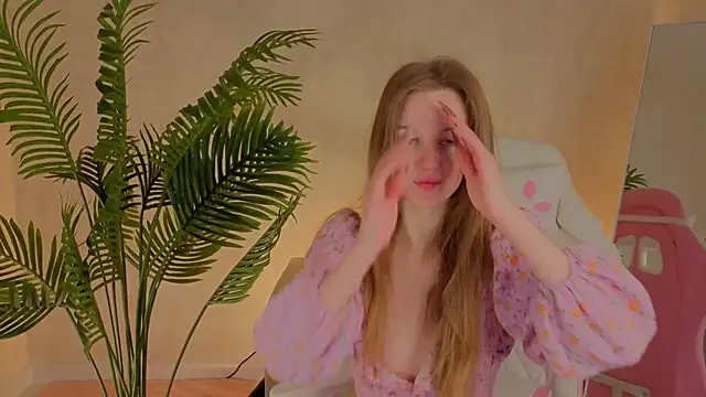 Snapshot of kianawhite chatting on November 2025 01:50:02 AM kianawhite online show from November 2025 01:50:02 AM