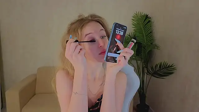 Snapshot of kianawhite chatting on January 2026 06:39:02 AM kianawhite online show from January 2026 06:39:02 AM