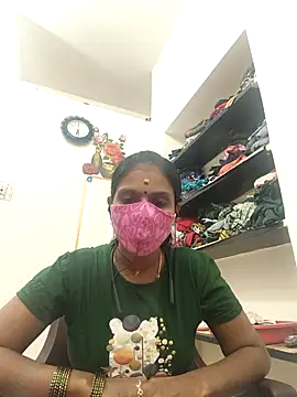 Snapshot of Tamil_Yalini12 chatting on October 2025 01:00:02 PM Tamil Yalini12 online show from October 2025 01:00:02 PM