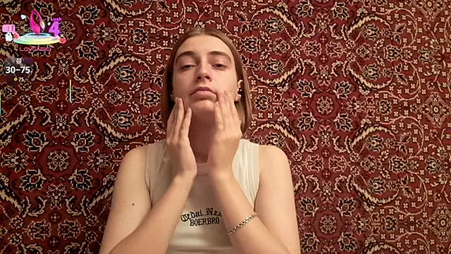 Snapshot of ivetabloom chatting on October 2025 05:10:02 PM ivetabloom online show from October 2025 05:10:02 PM