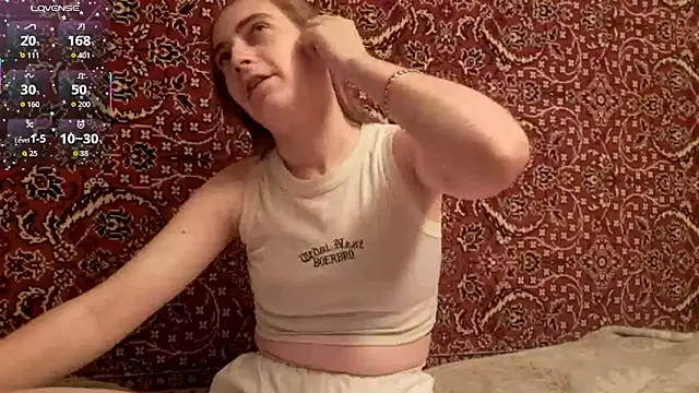 Snapshot of ivetabloom chatting on October 2025 05:35:02 PM ivetabloom online show from October 2025 05:35:02 PM