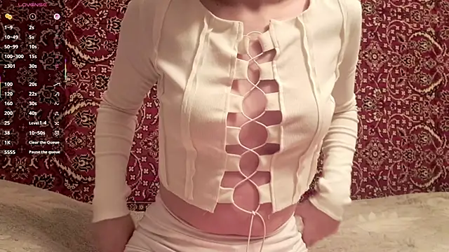 Snapshot of ivetabloom chatting on December 2025 07:21:02 PM ivetabloom online show from December 2025 07:21:02 PM