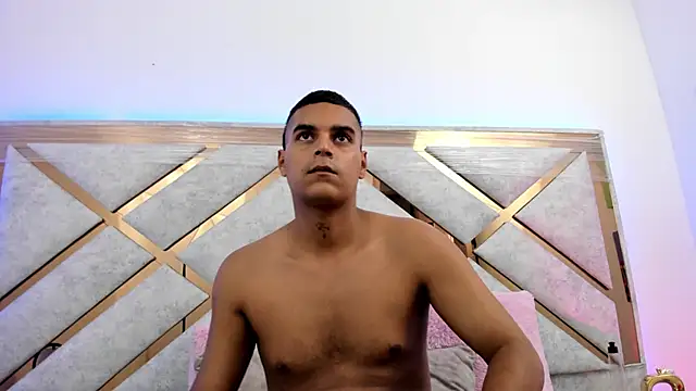 celestederek online show from March 2026 03:17:01 PM