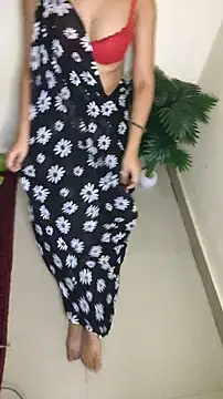 hotestfantasy online show from April 2026 08:33:02 PM