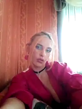 LaraDiva7799 online show from October 2025 08:46:01 AM